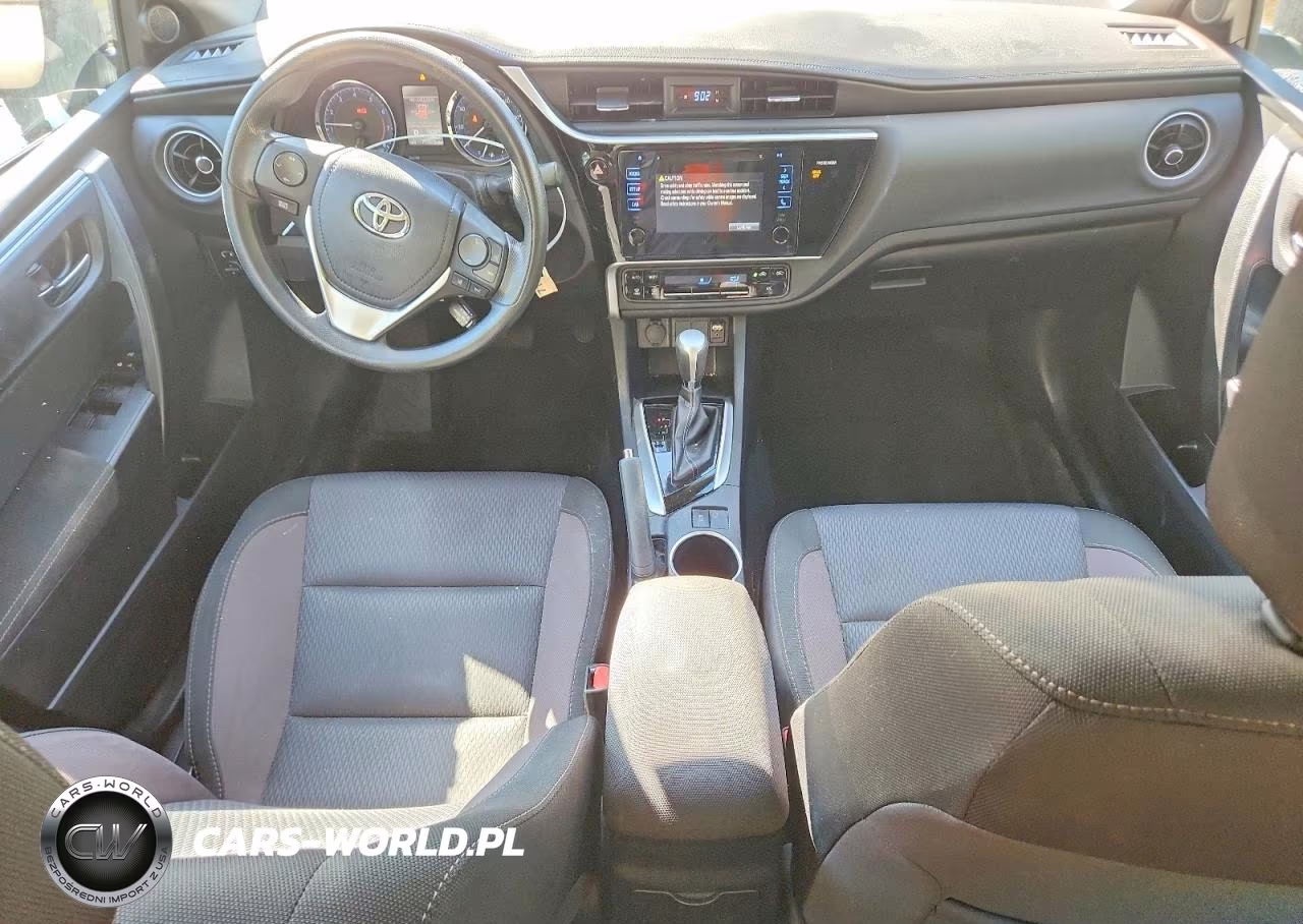 2017 Toyota Corolla Le VIN:2T1BURHE4HC875116 - 8