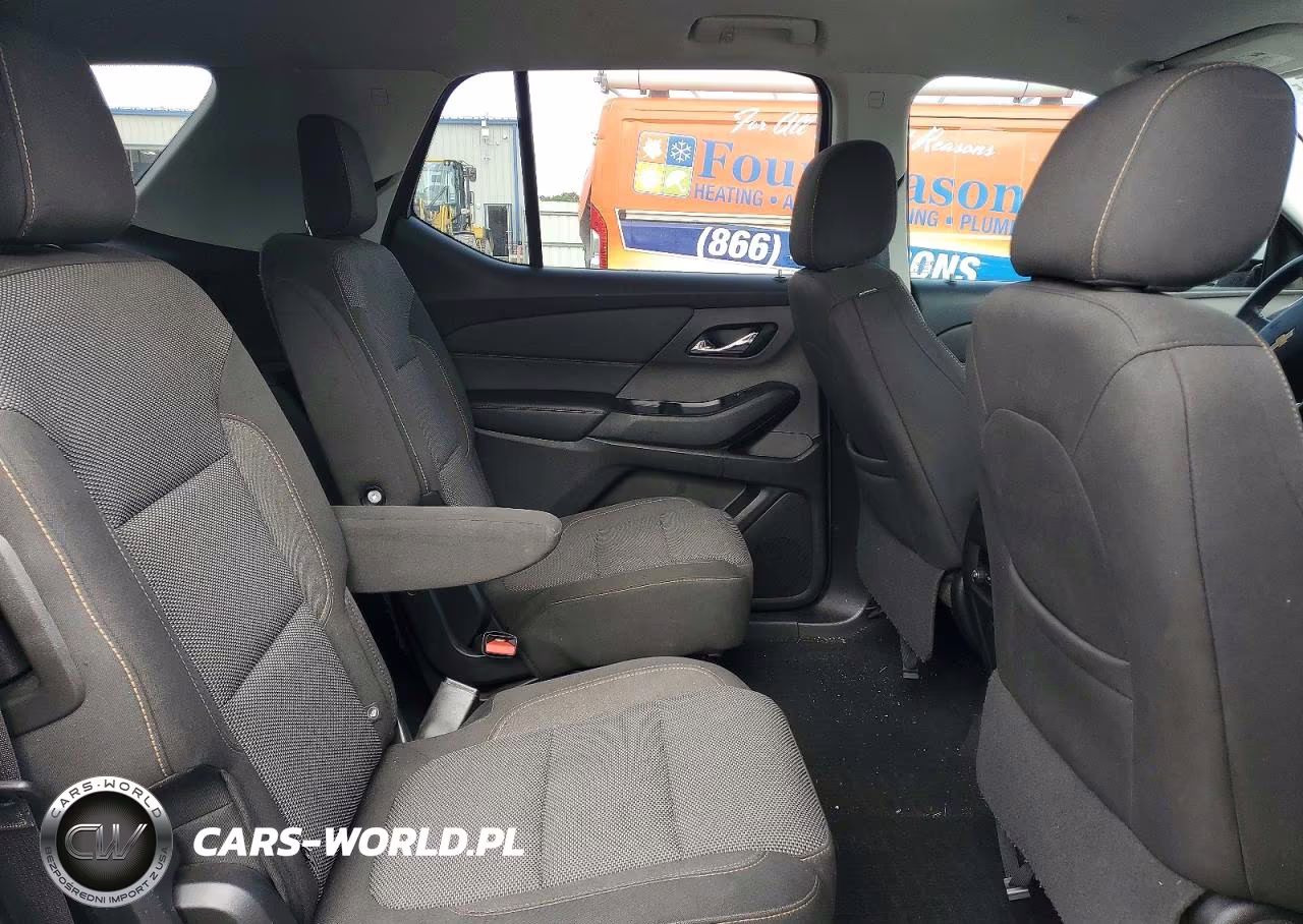 2018 Chevrolet Traverse Lt VIN:1GNERGKW0JJ121247 - 11