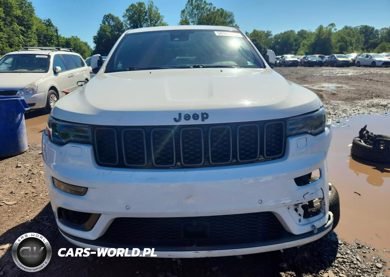 2018 Jeep Grand Cherokee Overland VIN:1C4RJFCM4JC436842 - 5