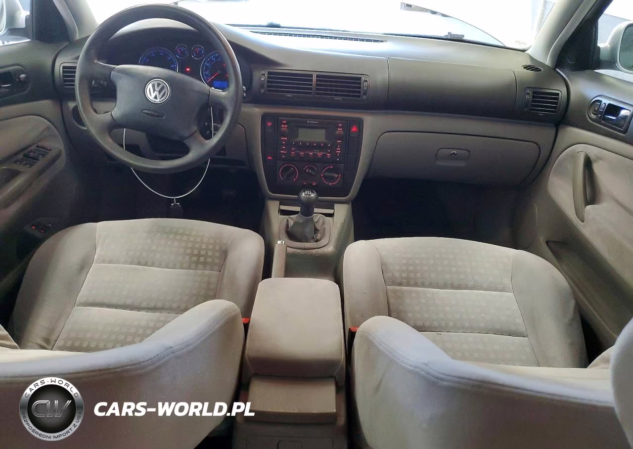 2004 Volkswagen Passat Gl VIN:WVWMD63B14P040820 - 8