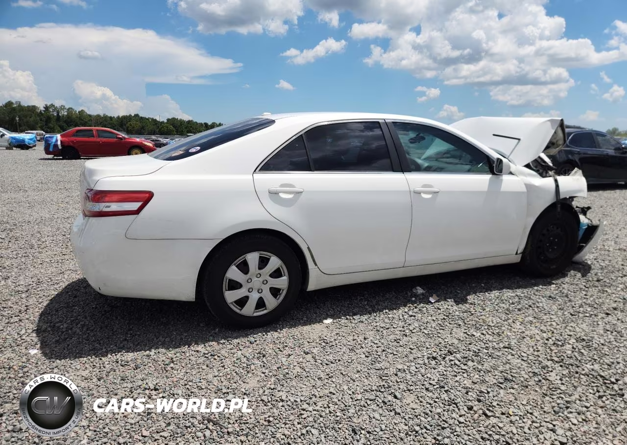 2010 Toyota Camry Le VIN:4T1BF3EK1AU512536 - 3