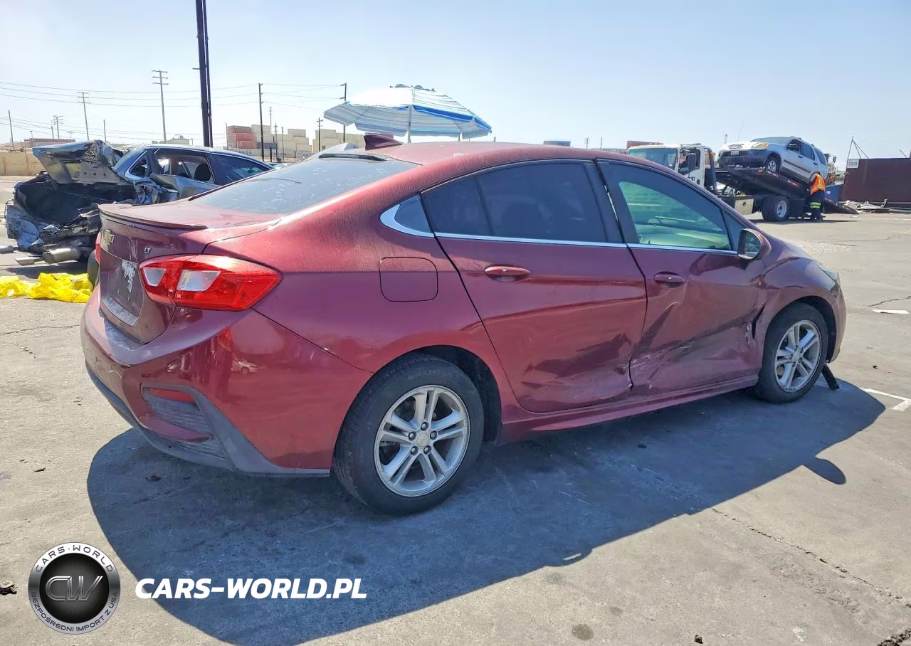 2016 Chevrolet Cruze Lt VIN:1G1BE5SM1G7304956 - 3