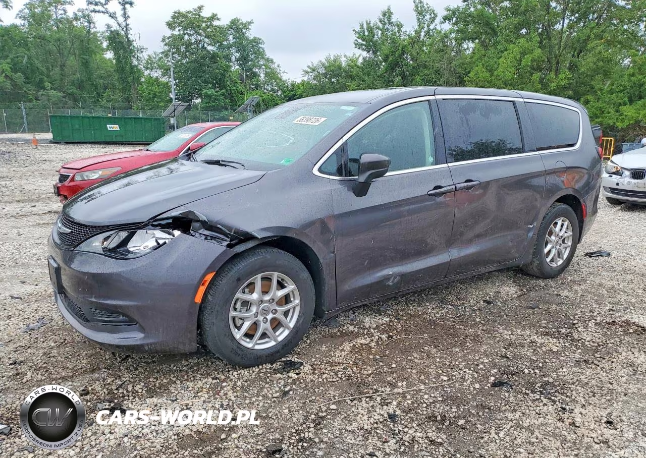 2023 Chrysler Voyager Lx – zdjęcie 1 z 13