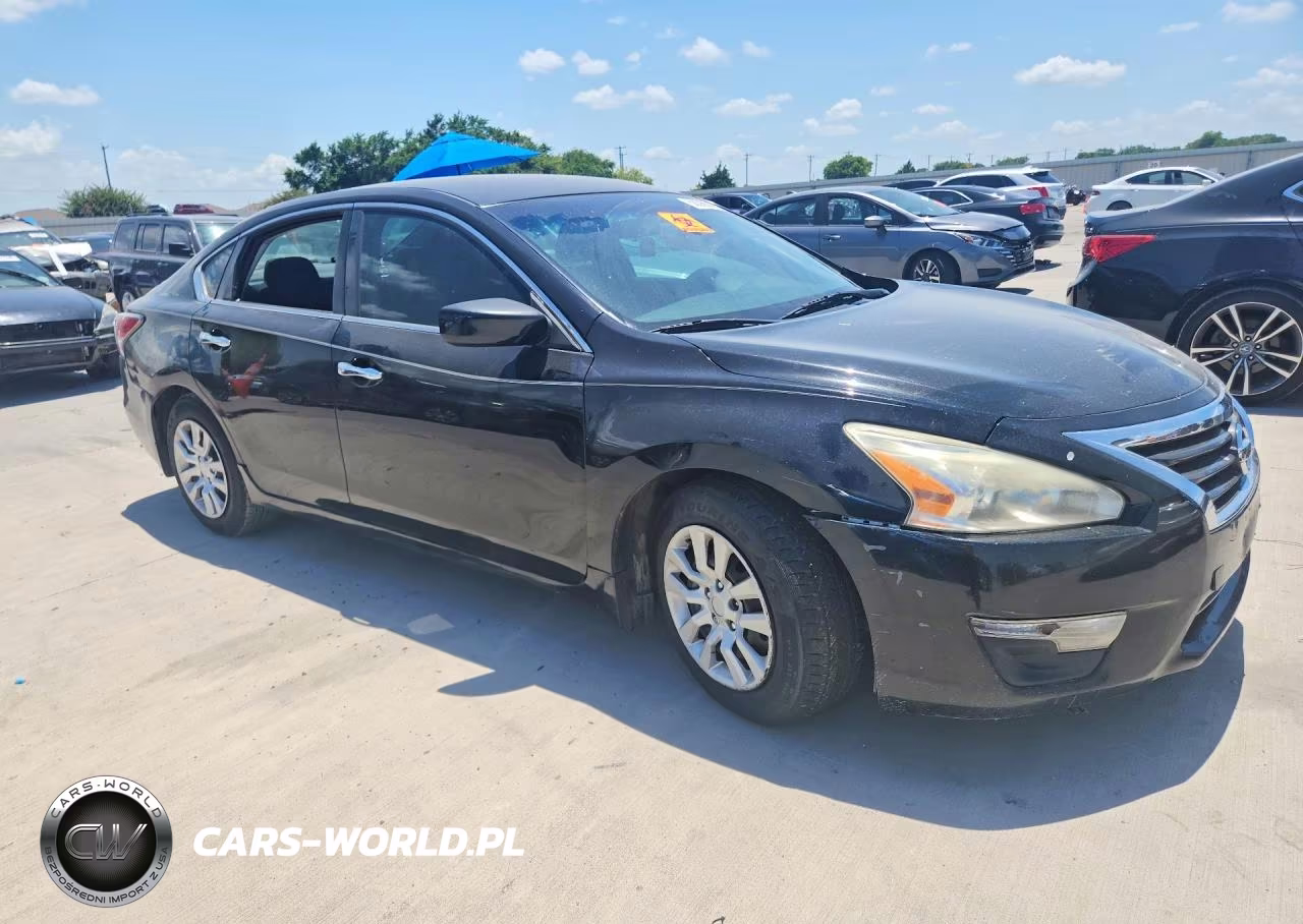 2015 Nissan Altima 2.5 S VIN:1N4AL3AP8FN870444 - 4