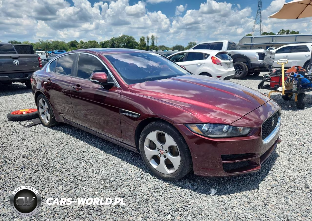 2017 Jaguar Xe VIN:SAJAR4BG9HA972697 - 4