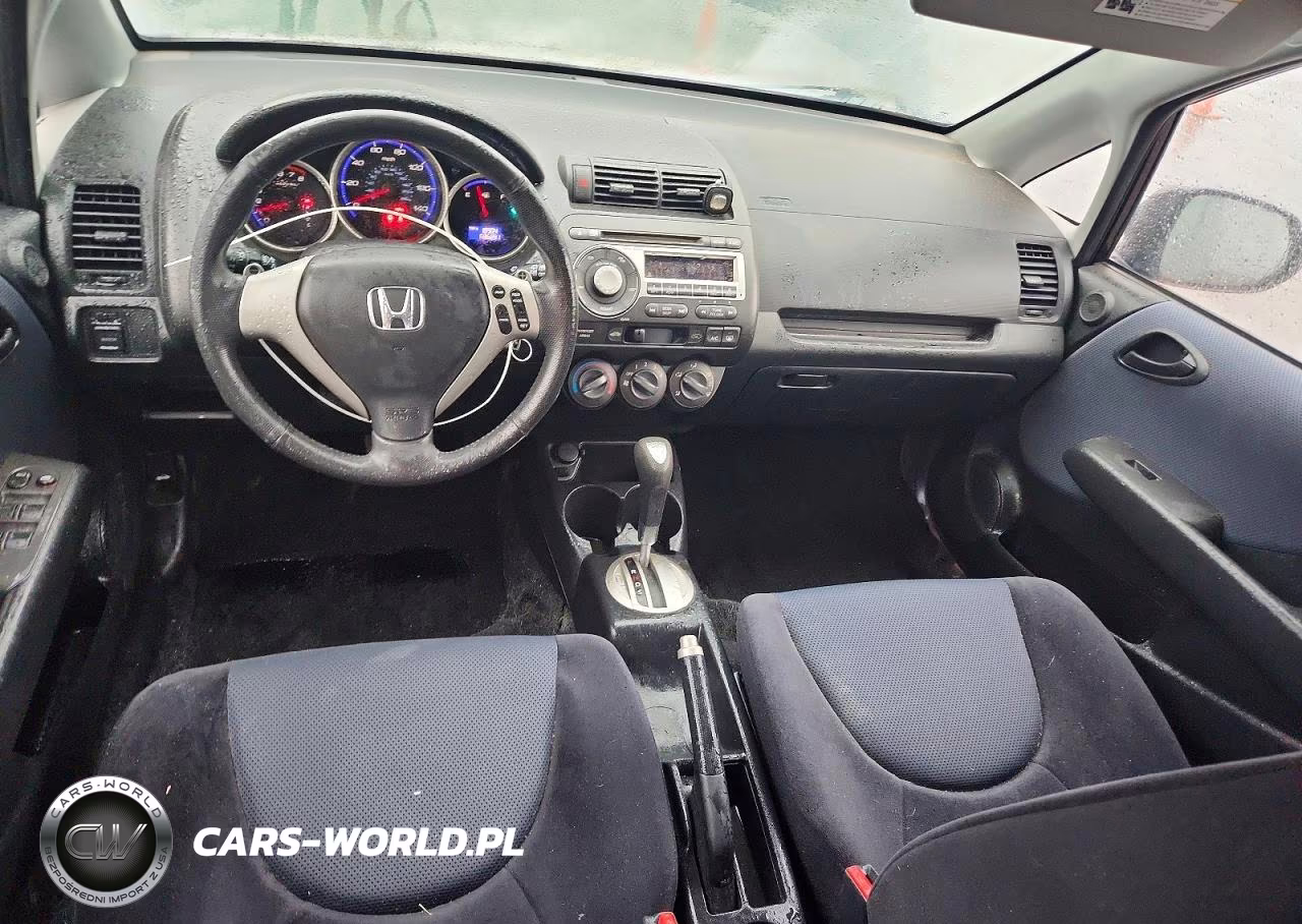 2008 Honda Fit Sport VIN:JHMGD38608S024729 - 8