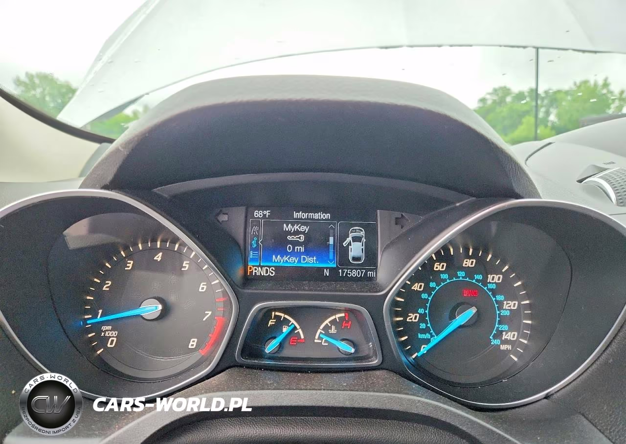 2016 Ford Escape Se VIN:1FMCU9GX8GUA58803 - 9