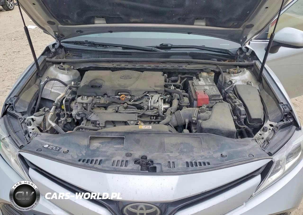 2018 Toyota Camry Le VIN:4T1B11HK6JU515771 - 11