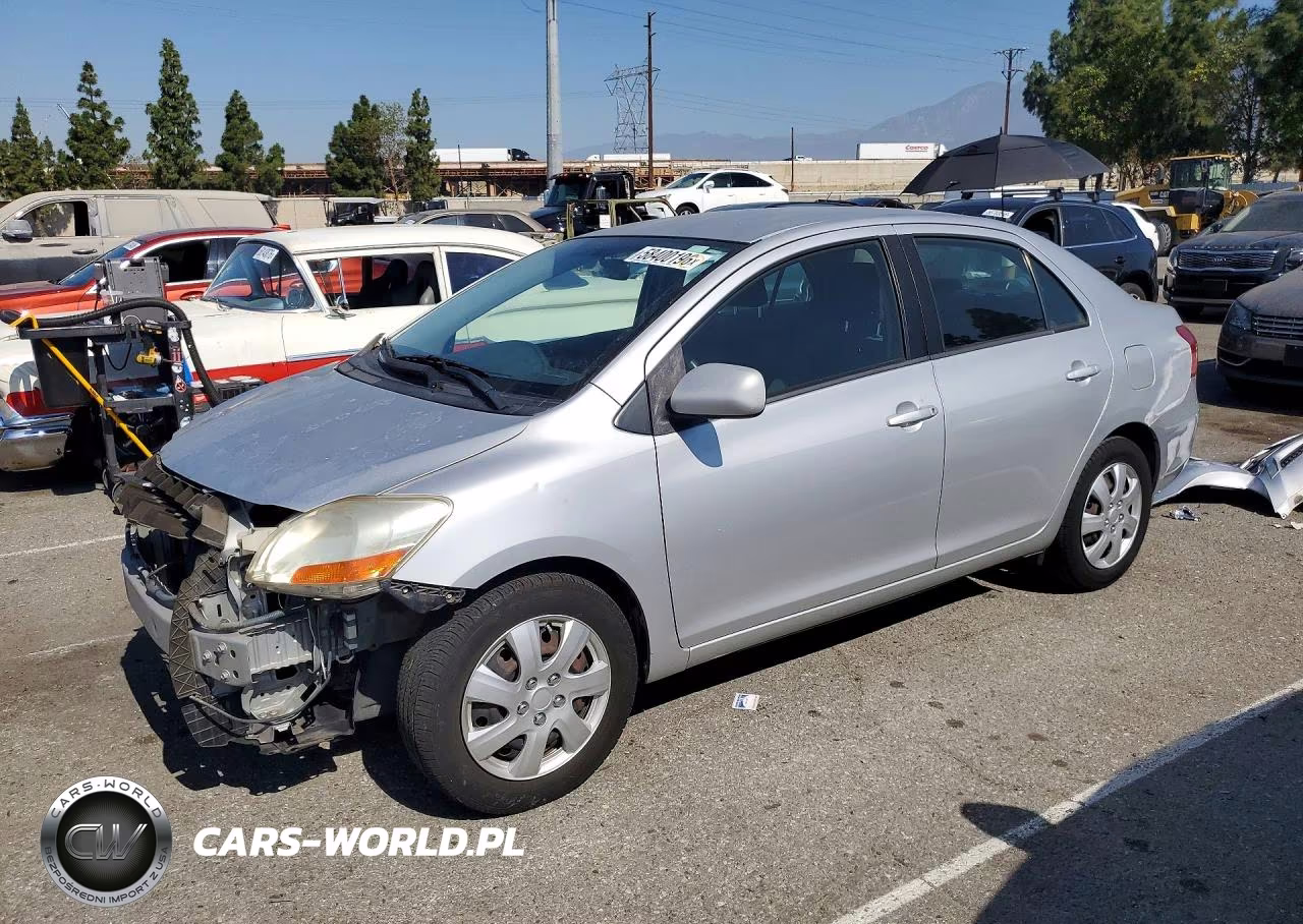 2009 Toyota Yaris Base