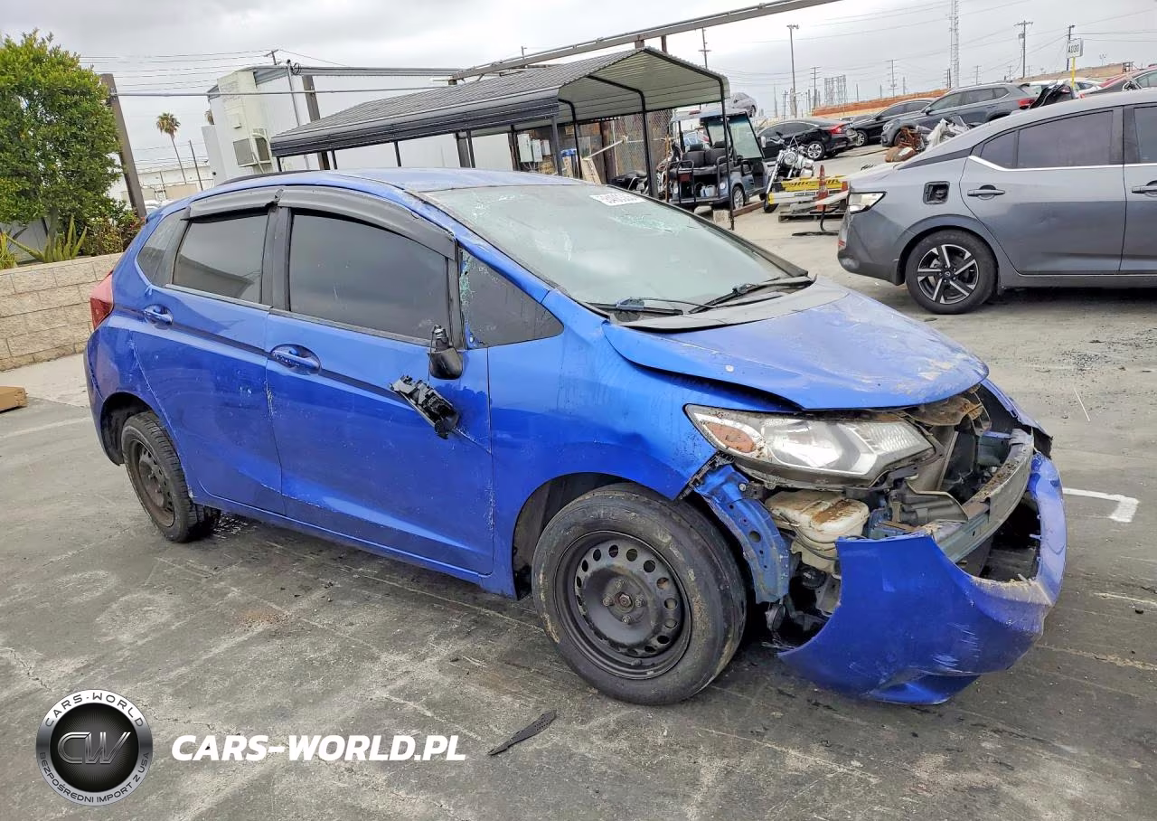 2015 Honda Fit Lx VIN:3HGGK5H51FM778367 - 4