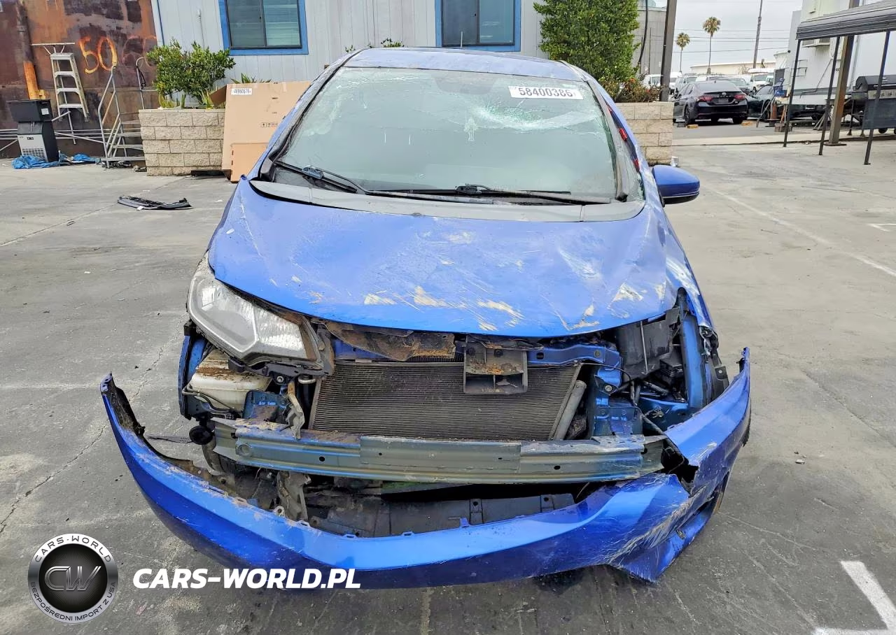 2015 Honda Fit Lx VIN:3HGGK5H51FM778367 - 5