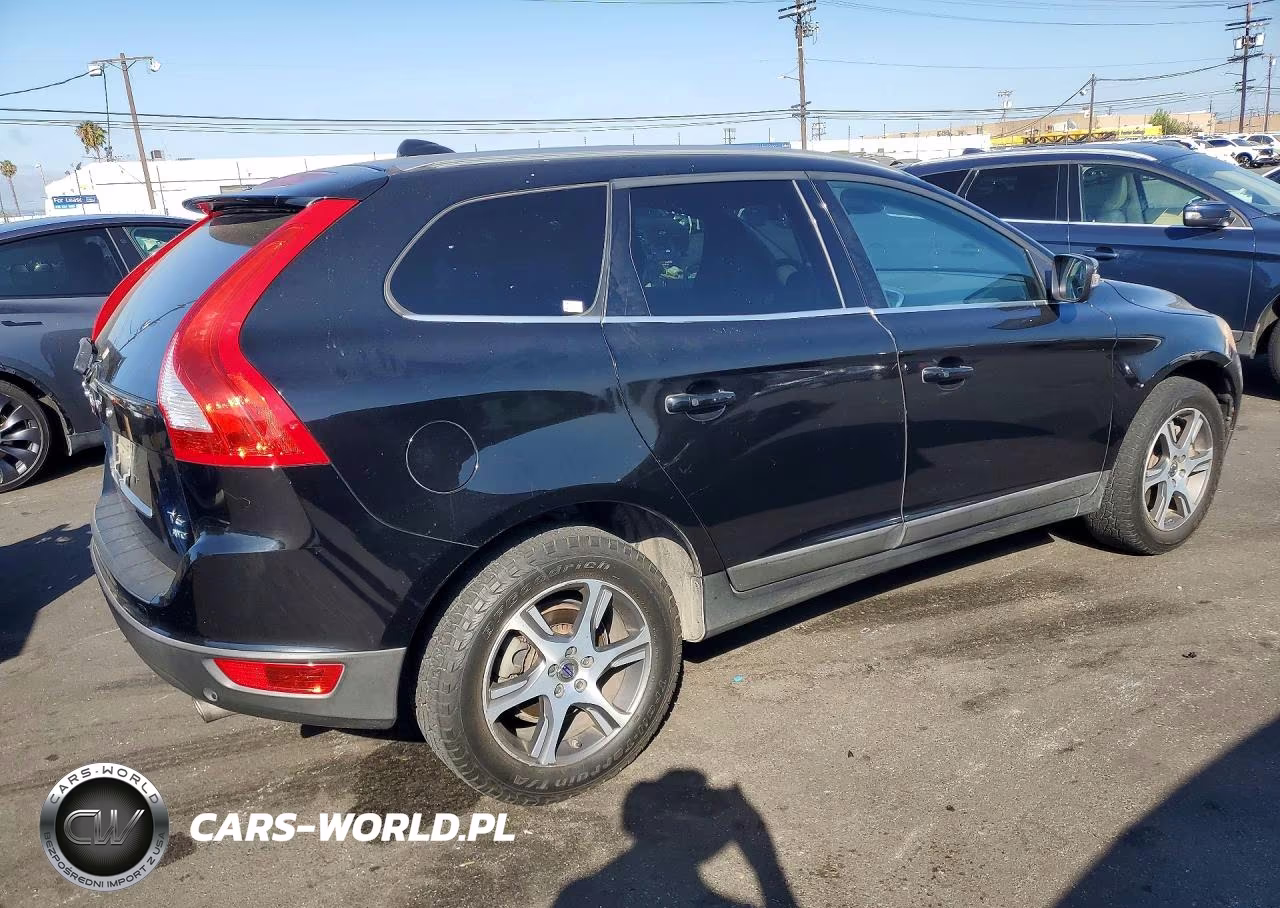 2013 Volvo Xc60 T6 VIN:YV4902DZ2D2449599 - 3