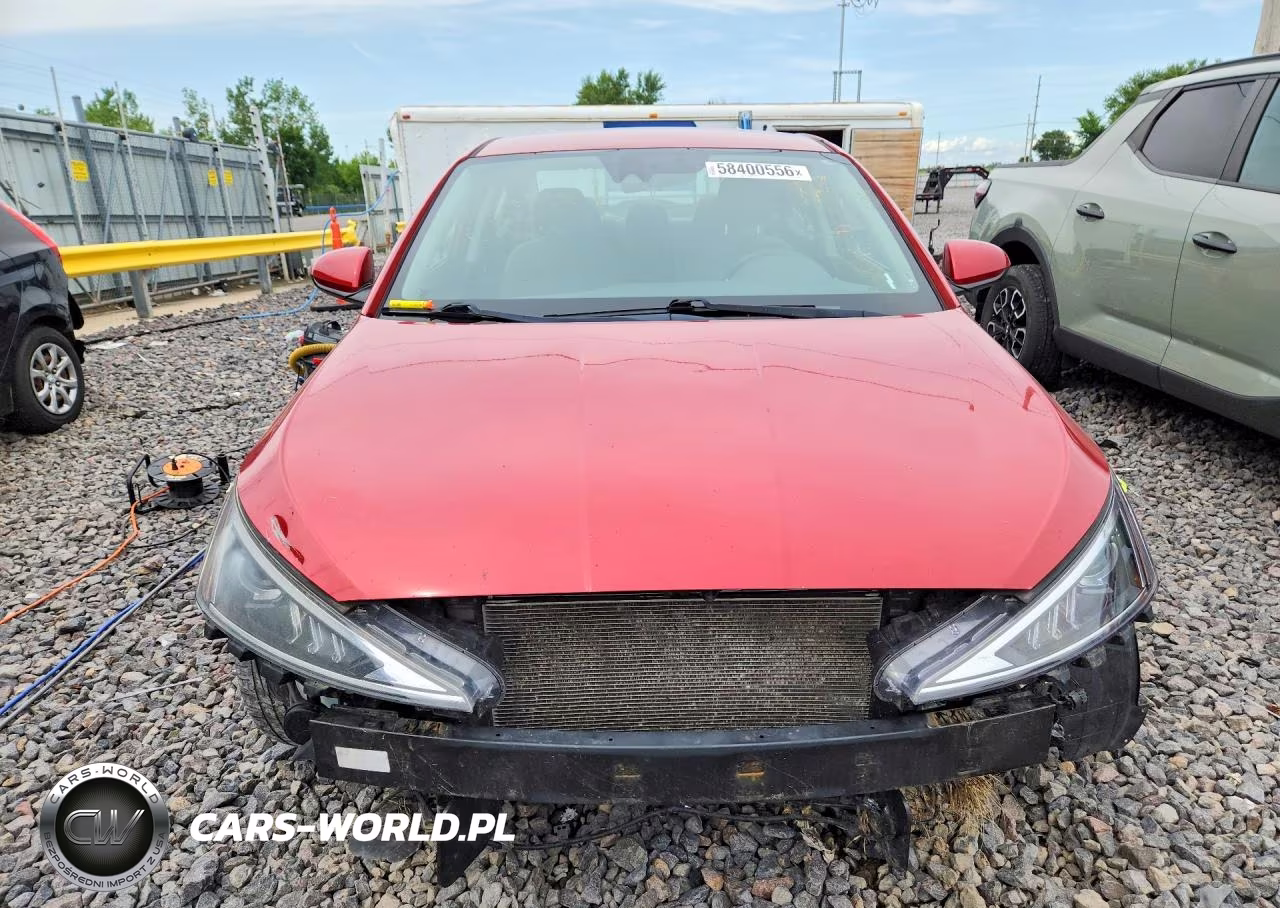 2019 Hyundai Elantra Sel VIN:5NPD84LF9KH459616 - 5