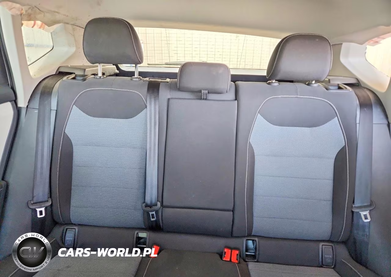2025 Volkswagen Taos S VIN:3VV5C7B21SM031702 - 10