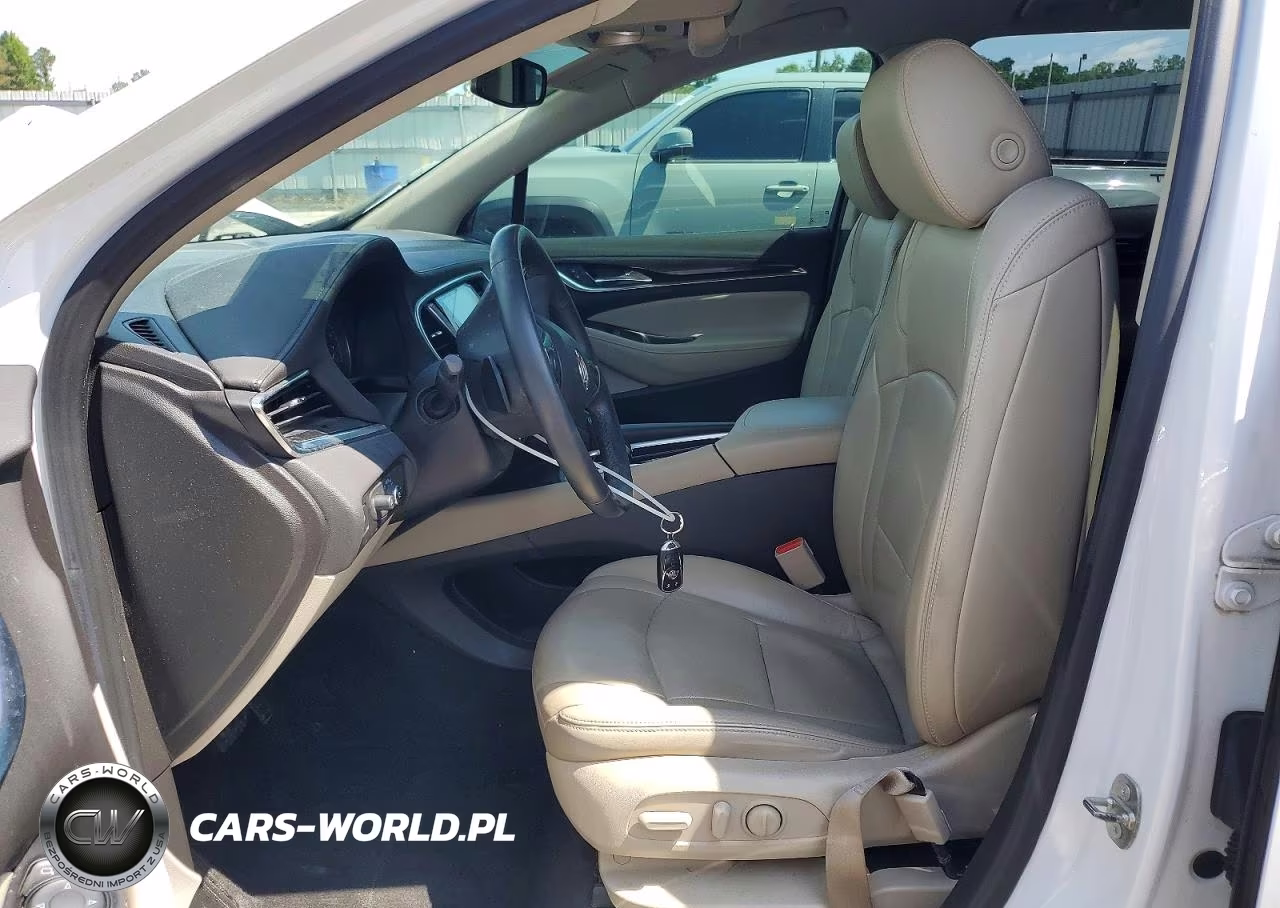 2018 Buick Enclave Essence VIN:5GAERBKW3JJ149170 - 7