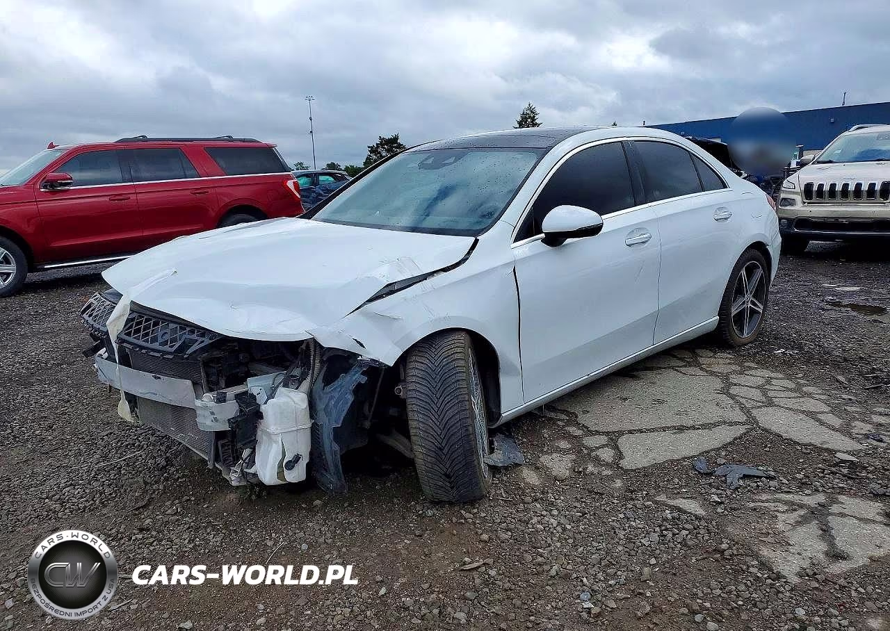 2019 Mercedes-Benz A220