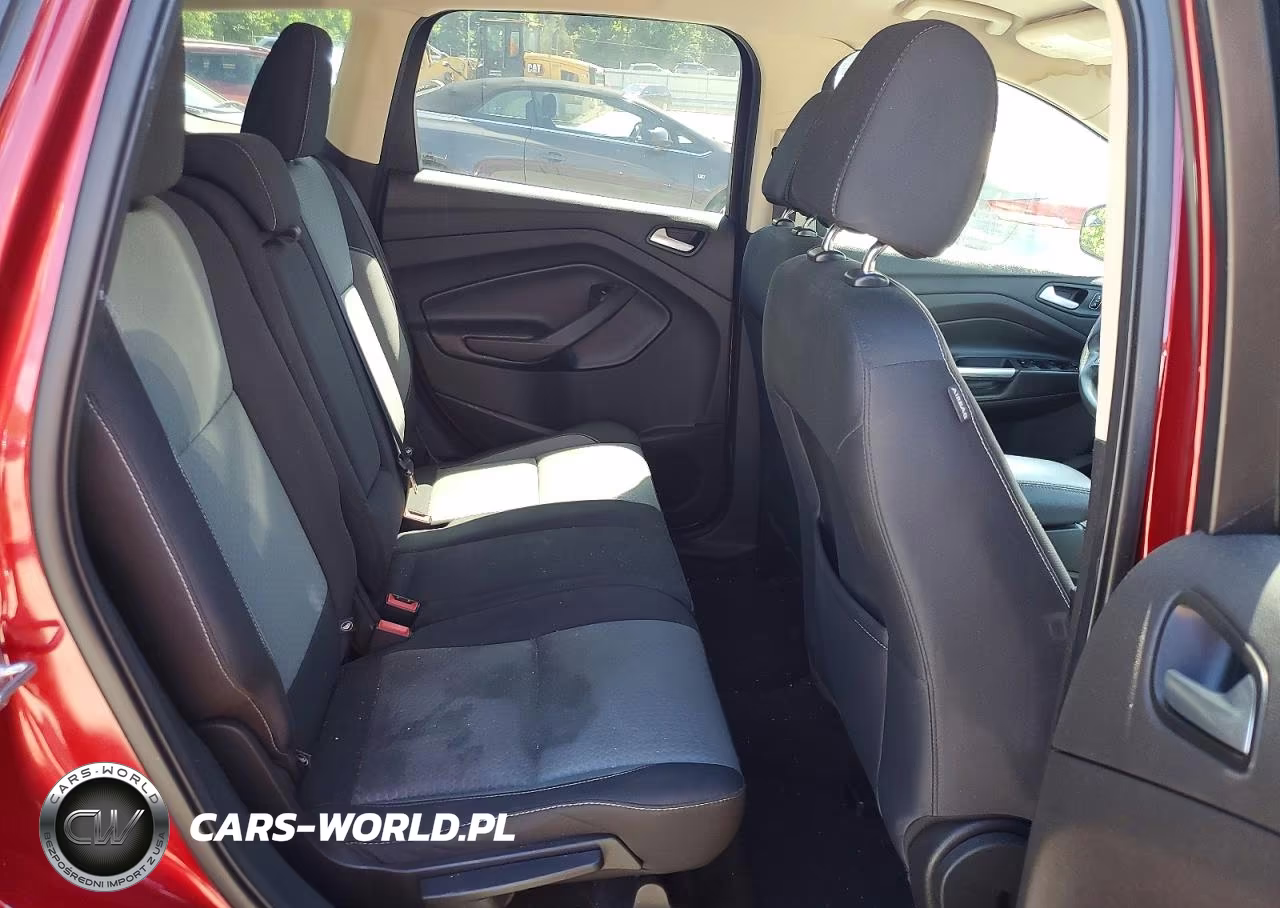 2017 Ford Escape Se VIN:1FMCU9GDXHUE04079 - 11