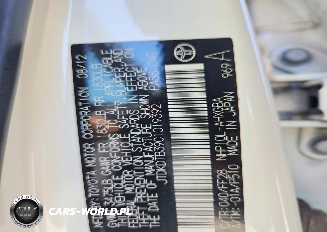 2012 Toyota Prius C Three VIN:JTDKDTB39C1019392 - 12