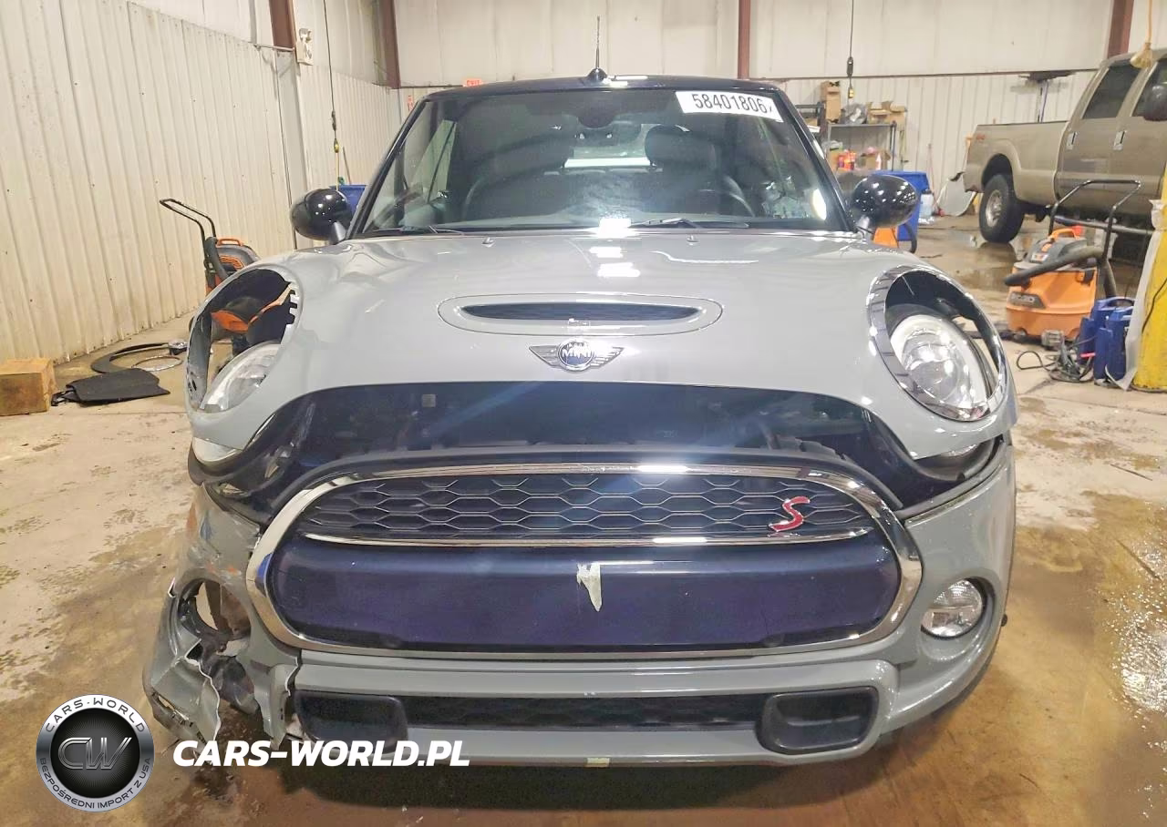 2018 Mini Cooper S VIN:WMWWG9C52J3C82790 - 5