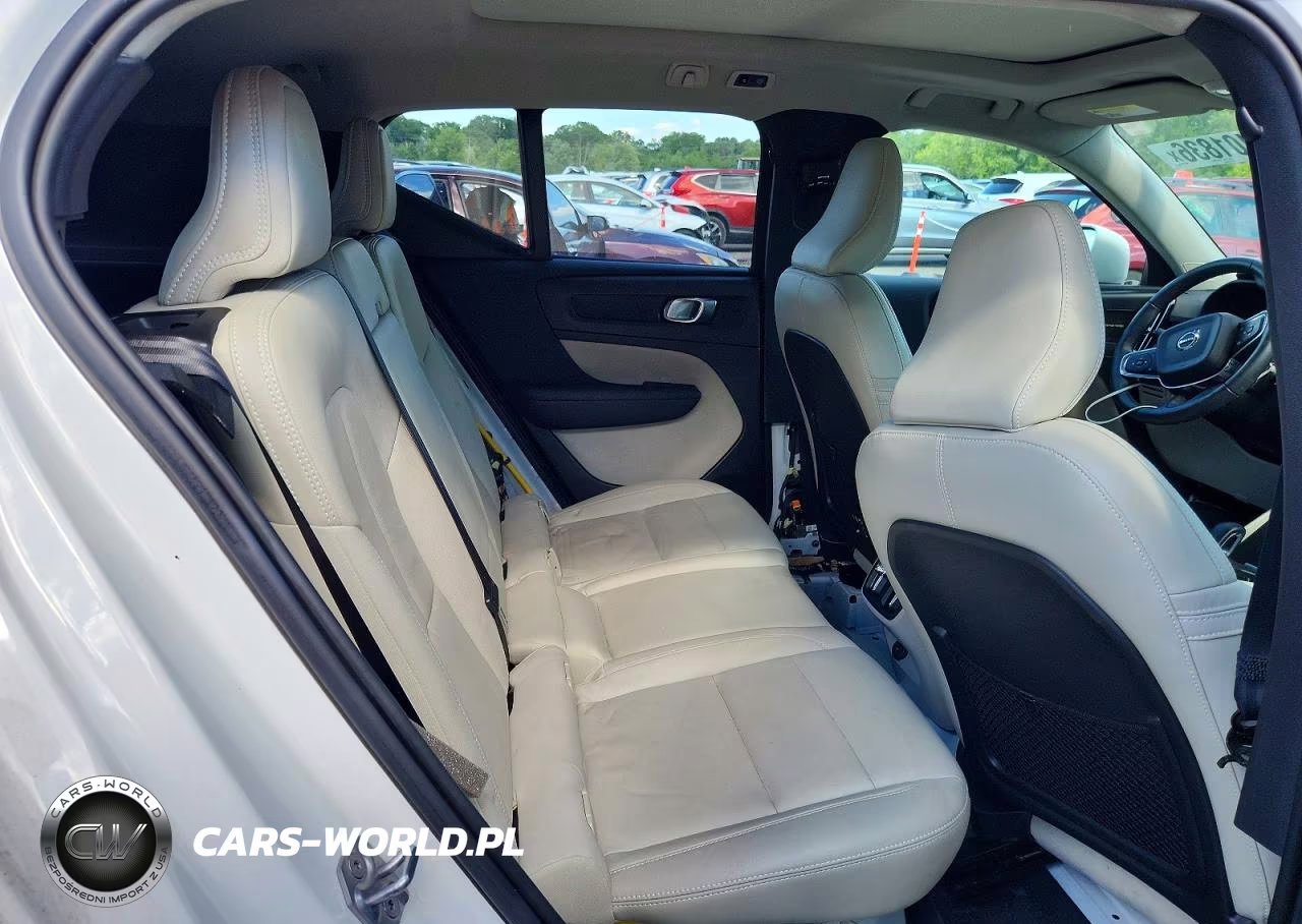 2019 Volvo Xc40 T5 Momentum VIN:YV4162XZ3K2014319 - 11