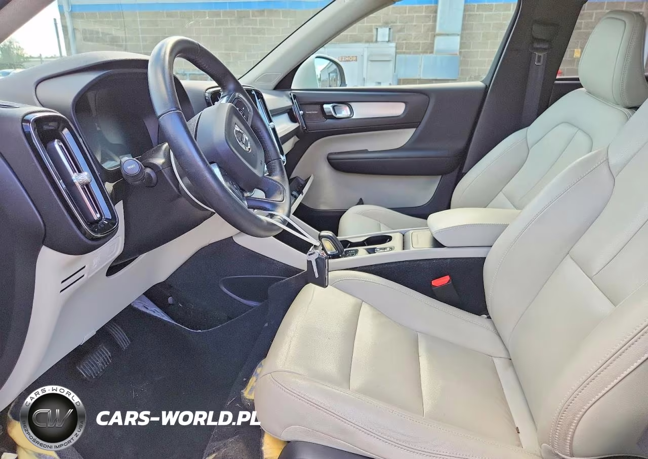 2019 Volvo Xc40 T5 Momentum VIN:YV4162XZ3K2014319 - 7