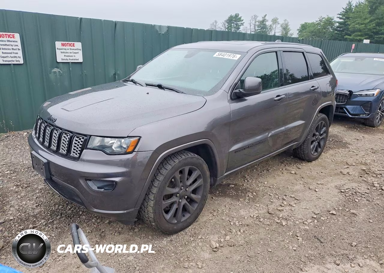 2019 Jeep Grand Cherokee Laredo – zdjęcie 1 z 13
