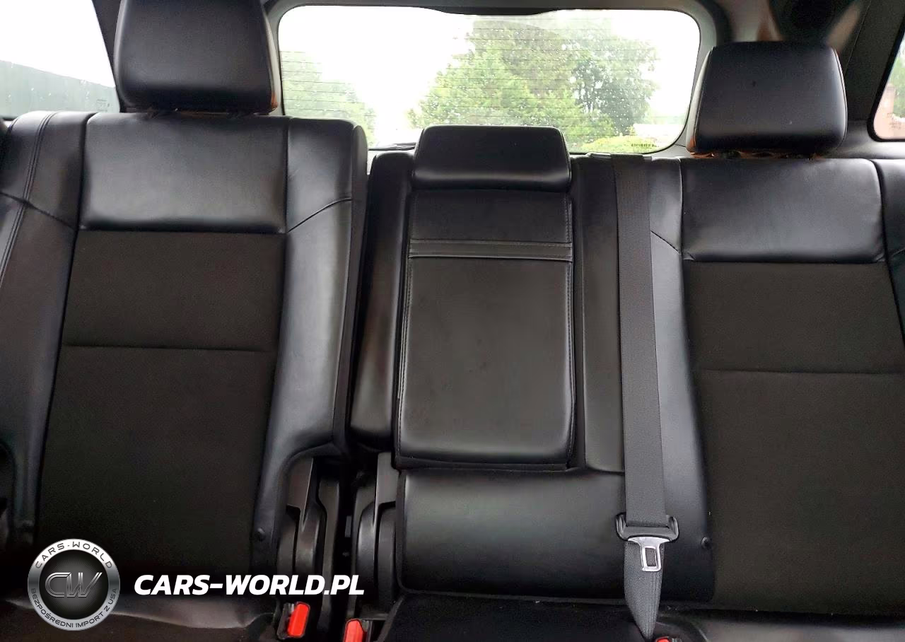 2019 Jeep Grand Cherokee Laredo VIN:1C4RJFAG9KC566842 - 10