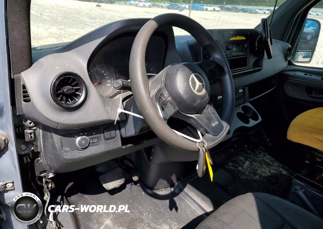 2019 Mercedes-Benz Sprinter 2500 VIN:WD4PF1CD9KP133664 - 8