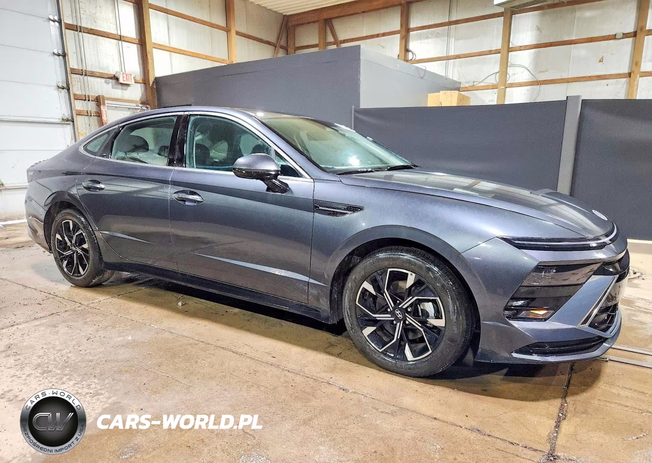 2025 Hyundai Sonata Sel VIN:KMHL64JA8SA505724 - 4