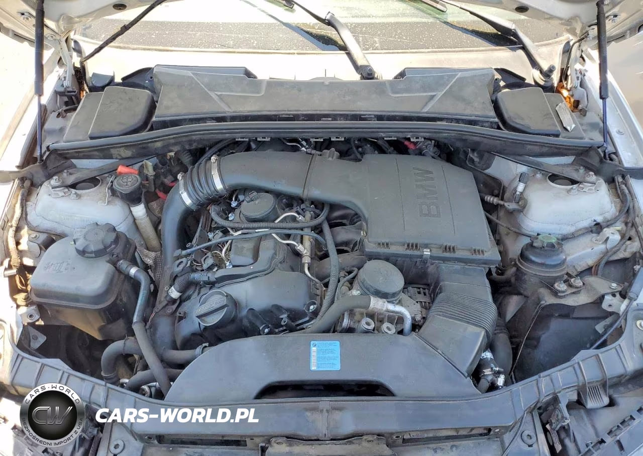 2011 BMW 135 I VIN:WBAUC9C55BVM10526 - 11