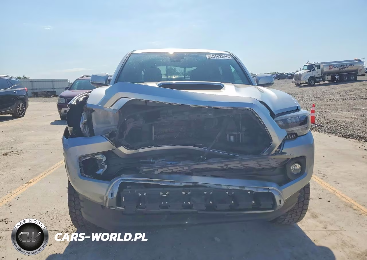 2023 Toyota Tacoma Trd Sport VIN:3TMCZ5AN9PM570435 - 5