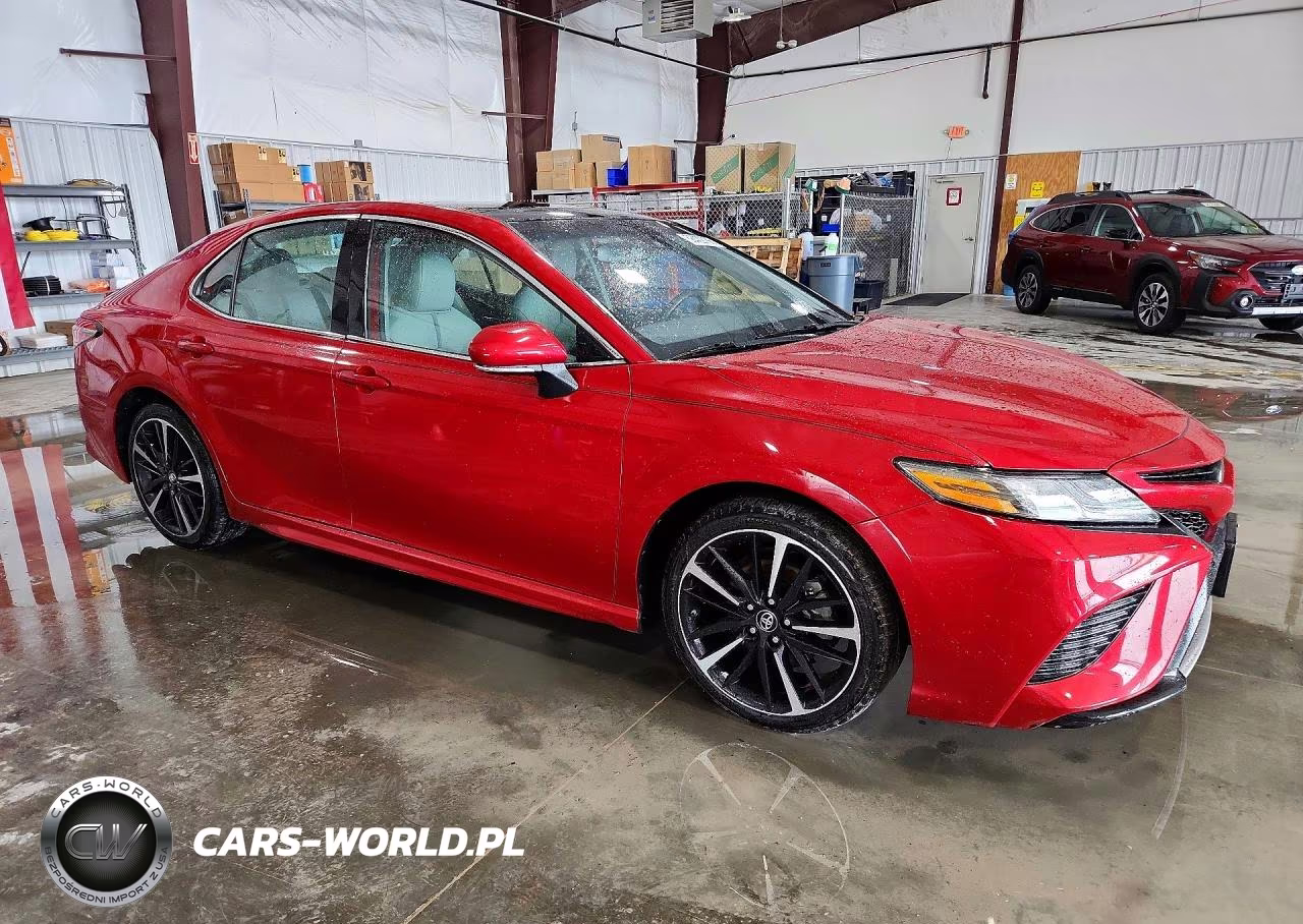 2019 Toyota Camry Xse VIN:4T1B61HKXKU237959 - 4