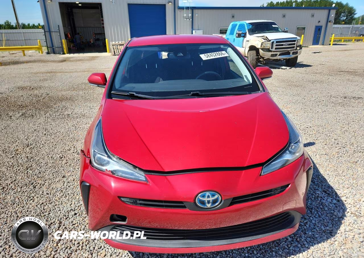 2021 Toyota Prius Le VIN:JTDKAMFU9M3149356 - 5