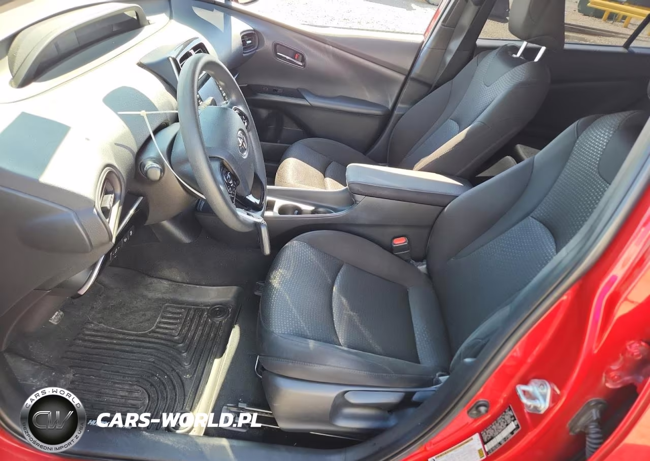 2021 Toyota Prius Le VIN:JTDKAMFU9M3149356 - 7