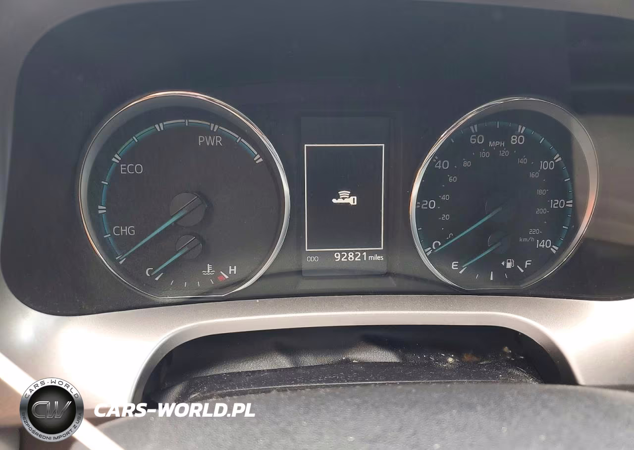 2018 Toyota Rav4 Hv Limited VIN:JTMDJREV2JD243083 - 9