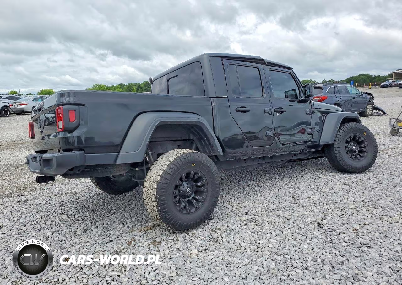 2020 Jeep Gladiator Sport VIN:1C6JJTAG9LL195721 - 3