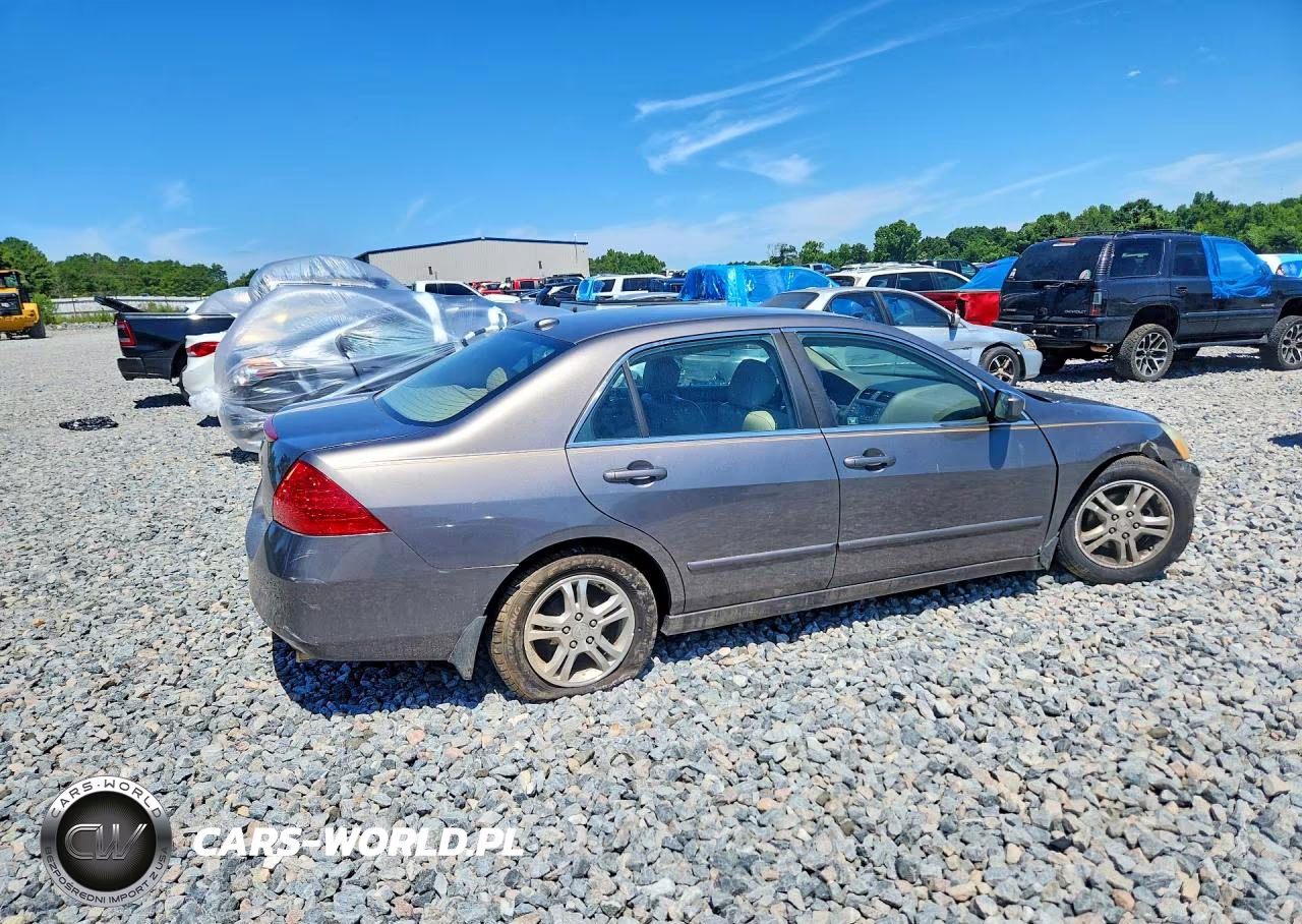 2007 Honda Accord Ex VIN:1HGCM56857A118692 - 3