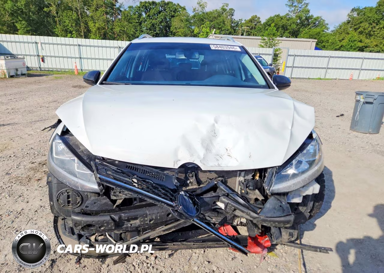 2018 Volkswagen Golf Alltrack S VIN:3VWH17AU9JM755167 - 5