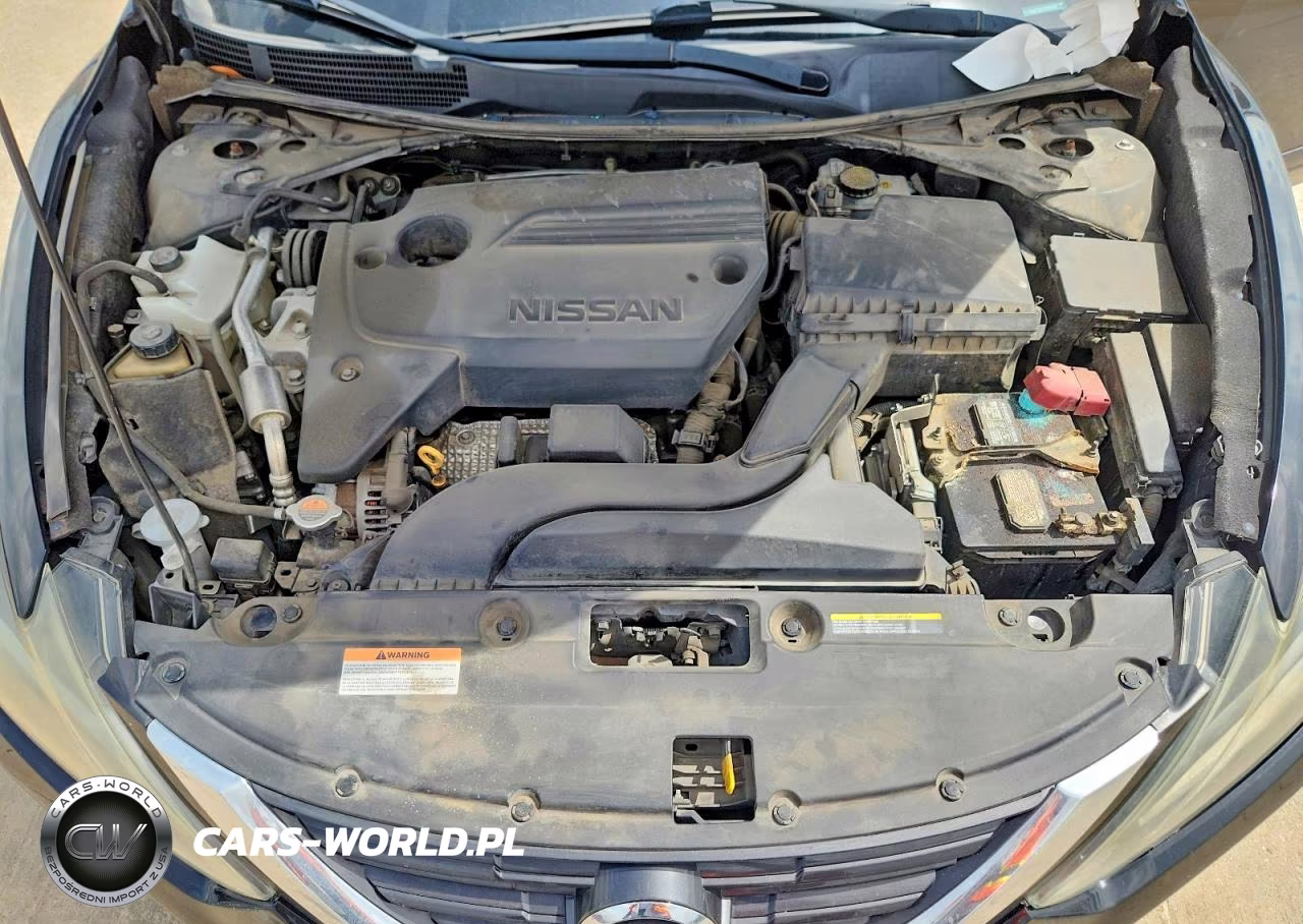 2018 Nissan Altima 2.5 S VIN:1N4AL3AP7JC100742 - 11