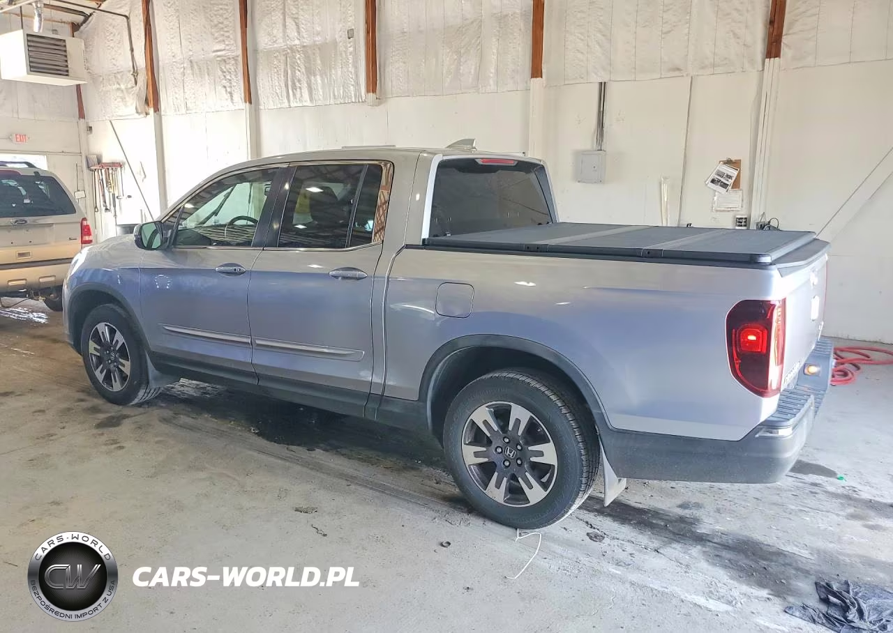2017 Honda Ridgeline Rtl VIN:5FPYK3F61HB018540 - 2