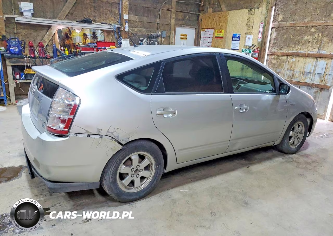 2006 Toyota Prius Base VIN:JTDKB20U967069285 - 3