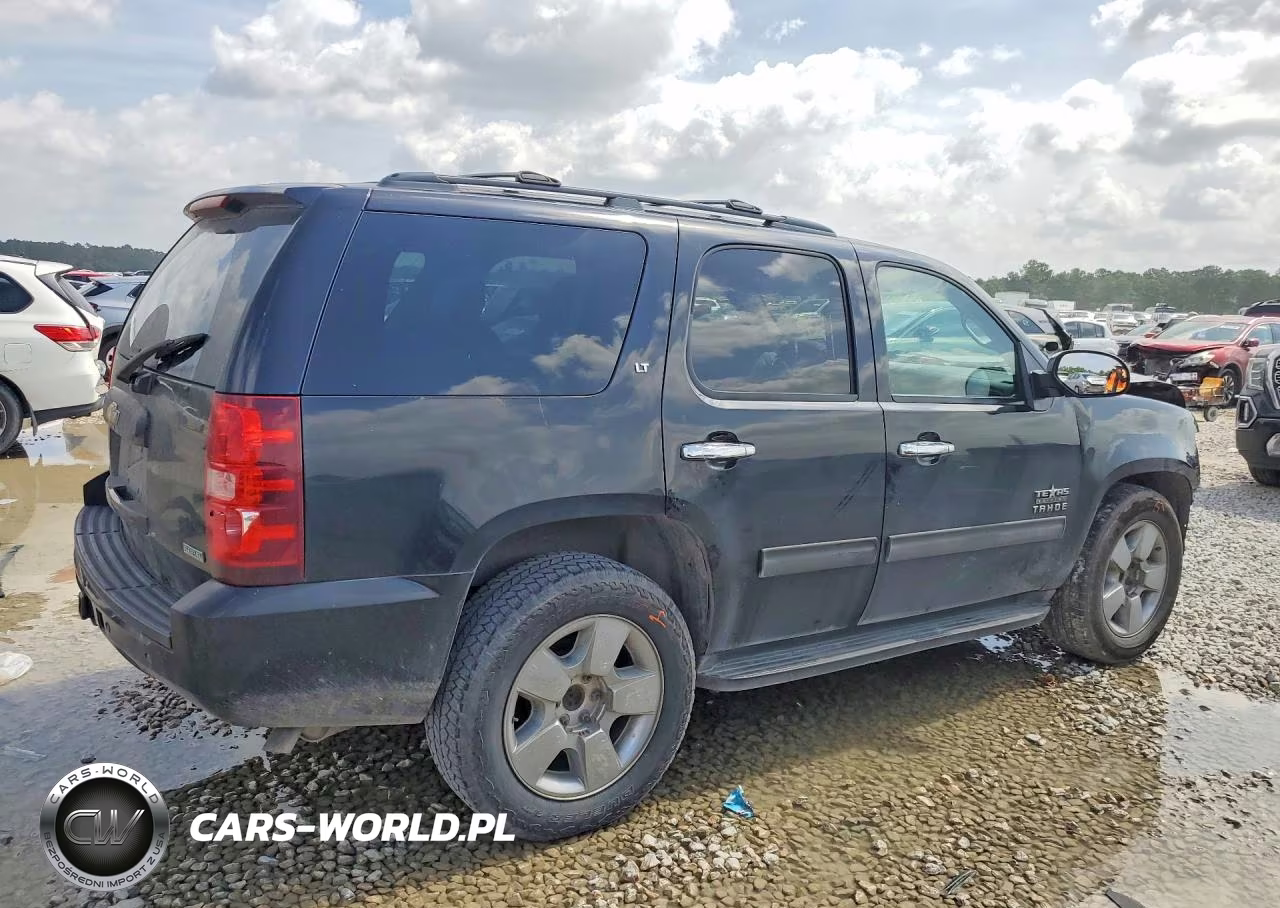 2011 Chevrolet Tahoe C1500 Lt VIN:1GNSCBE09BR186955 - 3