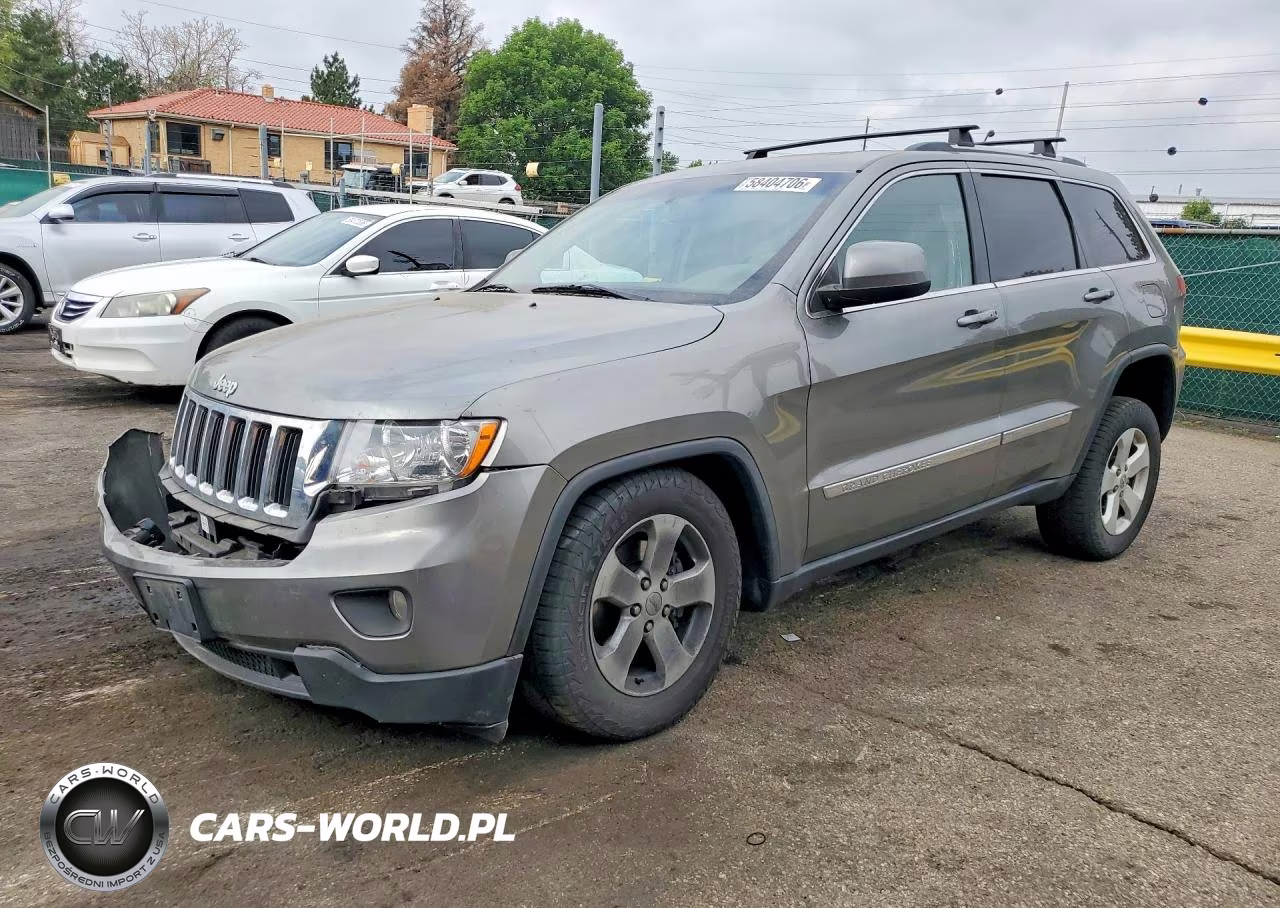 2013 Jeep Grand Cherokee Laredo – zdjęcie 1 z 13