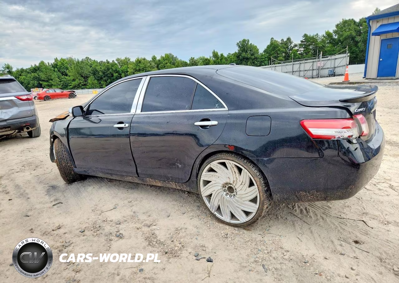 2010 Toyota Camry Le VIN:4T1BF3EK1AU073225 - 2