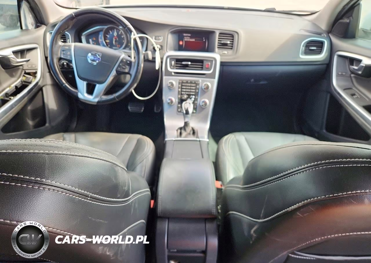 2018 Volvo S60 Dynamic VIN:YV126MFL4J2452307 - 8
