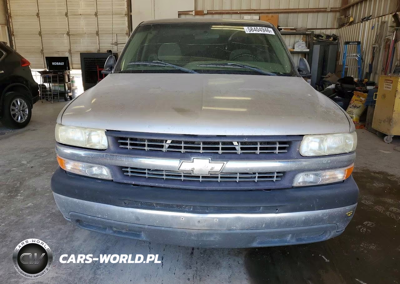 2002 Chevrolet Silverado C1500 VIN:2GCEC19V821377331 - 5