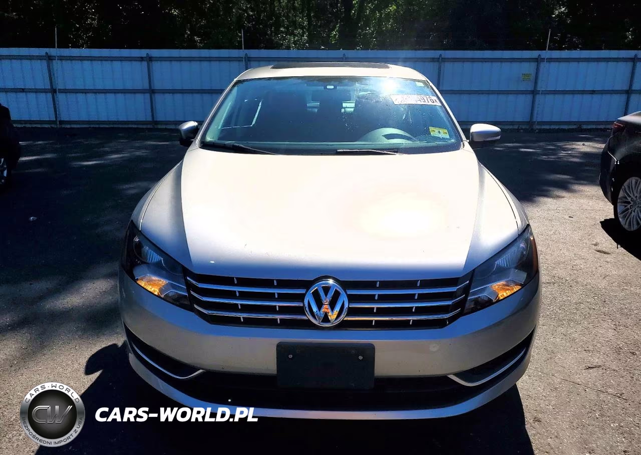 2014 Volkswagen Passat Se VIN:1VWBN7A39EC050796 - 5