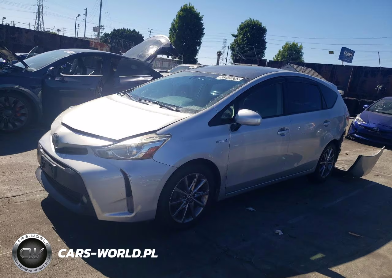 2015 Toyota Prius V Five – zdjęcie 1 z 13
