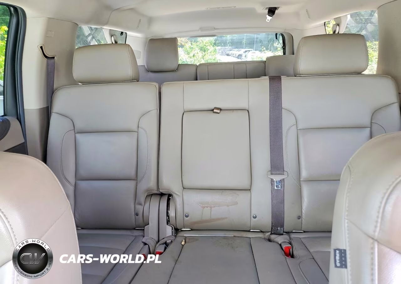 2019 Chevrolet Suburban C1500 Lt VIN:1GNSCHKCXKR178204 - 10