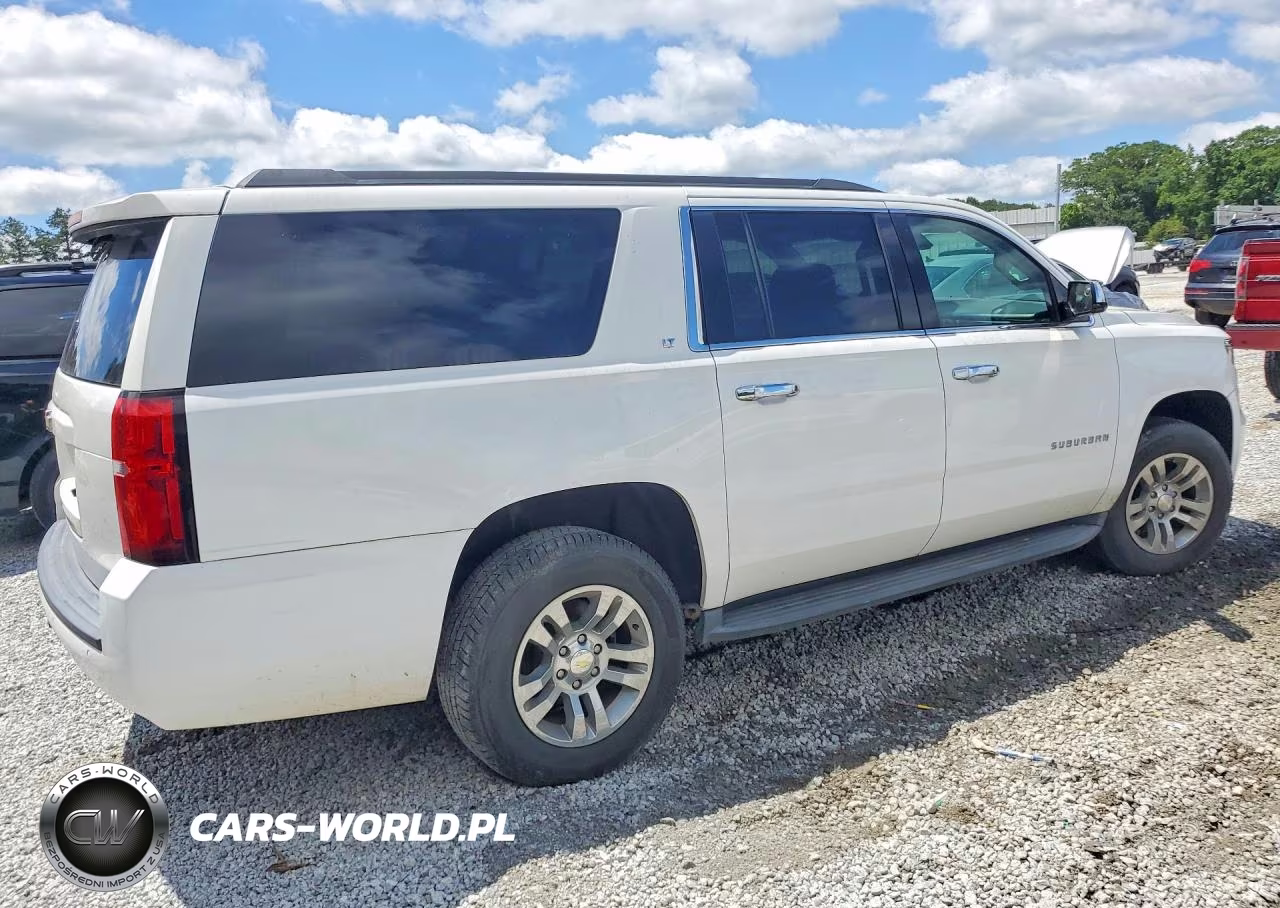 2019 Chevrolet Suburban C1500 Lt VIN:1GNSCHKCXKR178204 - 3